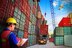 container shipping port